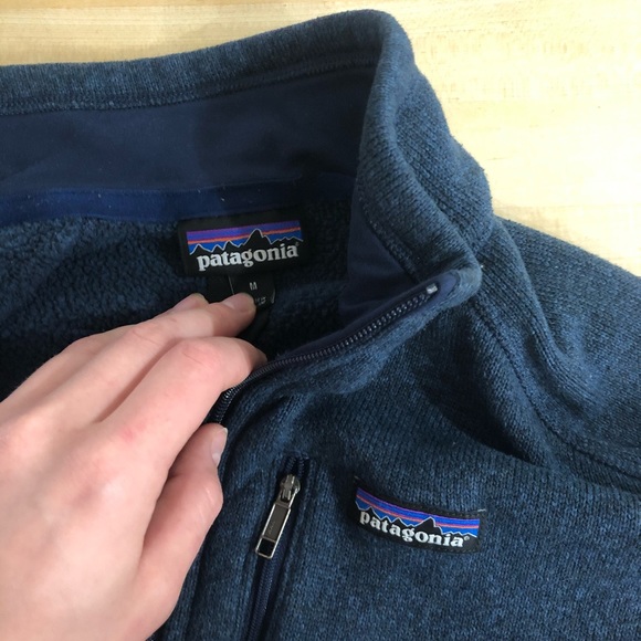 Blue Men’s Patagonia pullover - Picture 2 of 5